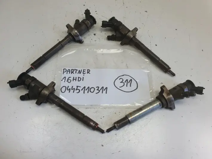 Peugeot Partner II 1.6 HDI WTRYSKIWACZ 0445110311