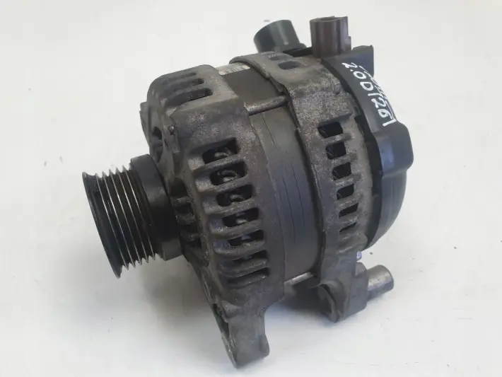 Volvo S40 II V50 2.0 D ALTERNATOR 3M5T-10300-YE