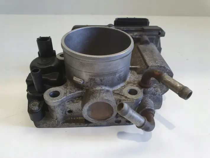 Honda Civic VIII 1.8 VTEC PRZEPUSTNICA R18A2