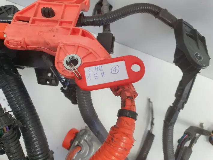 Toyota C-HR CHR 1.8 Hybryda Automat WIĄZKA SILNIKA Instalacja przewody