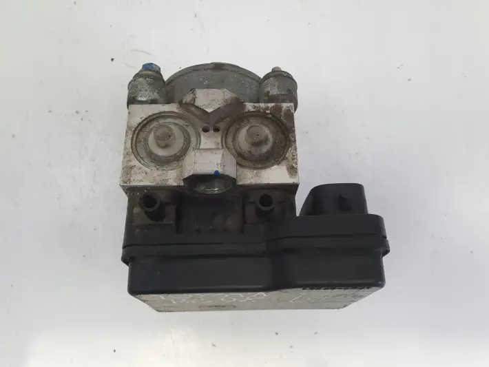 Toyota Hilux VIII POMPA ABS Sterownik 89541-71030 135110-19490