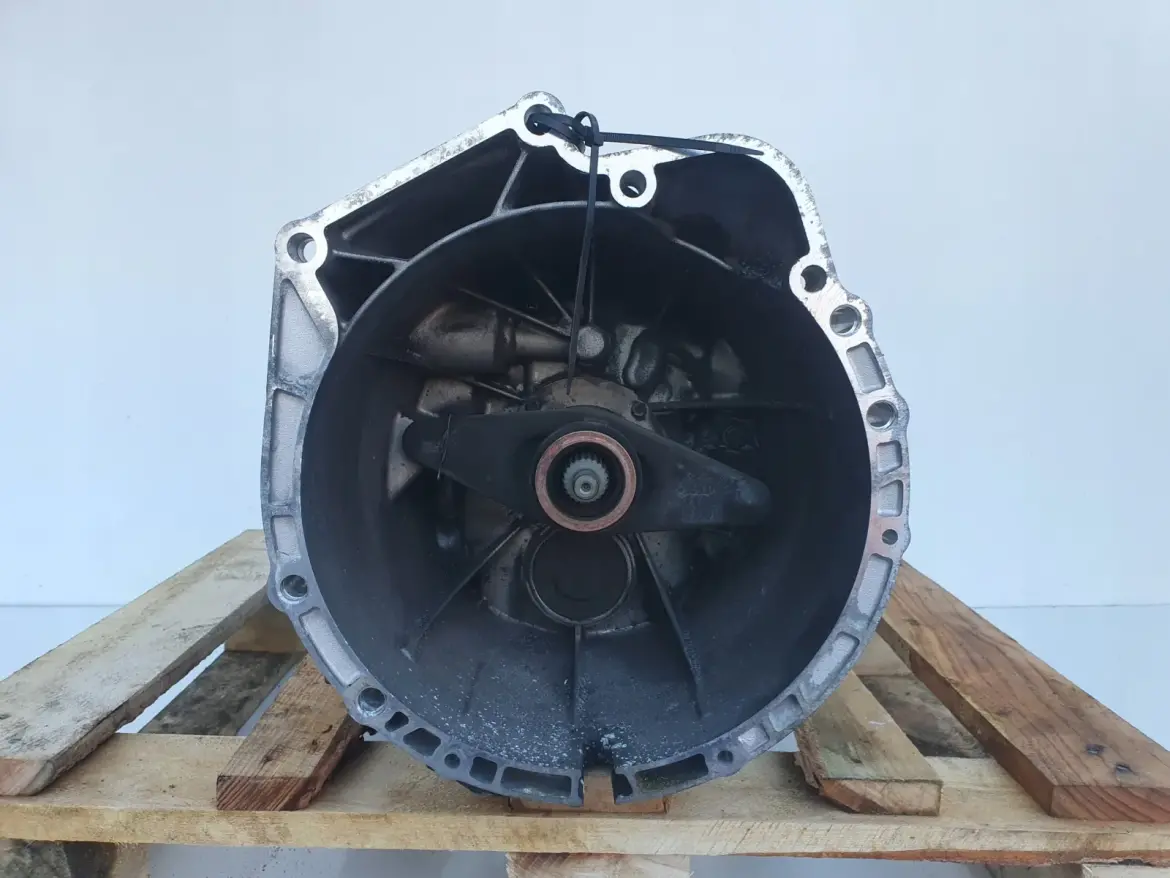 BMW E87 E90 E91 2.5 MANUALNA SKRZYNIA BIEGÓW manual