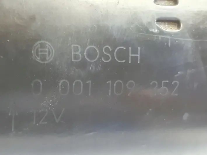 Volvo S60 I V70 II 2.4 D5 ROZRUSZNIK bosch 0001109252