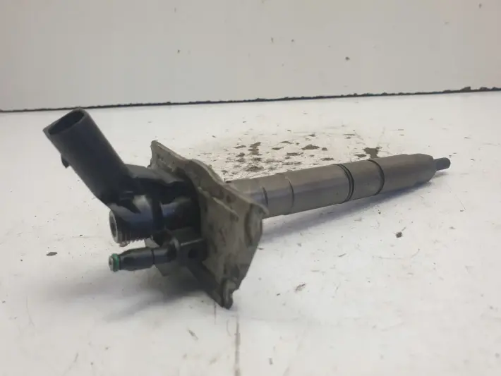 Audi A6 C6 2.7 TDI V6 WTRYSKIWACZ wtrysk 0445115054 059130277AJ