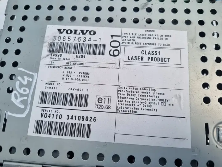Volvo S60 I XC70 I V70 II RADIOODTWARZACZ CD Radio HU-601 30657634-1