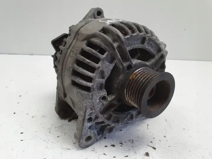 Renault Scenic III 1.9 DCI ALTERNATOR Bosch 0124525151 150A