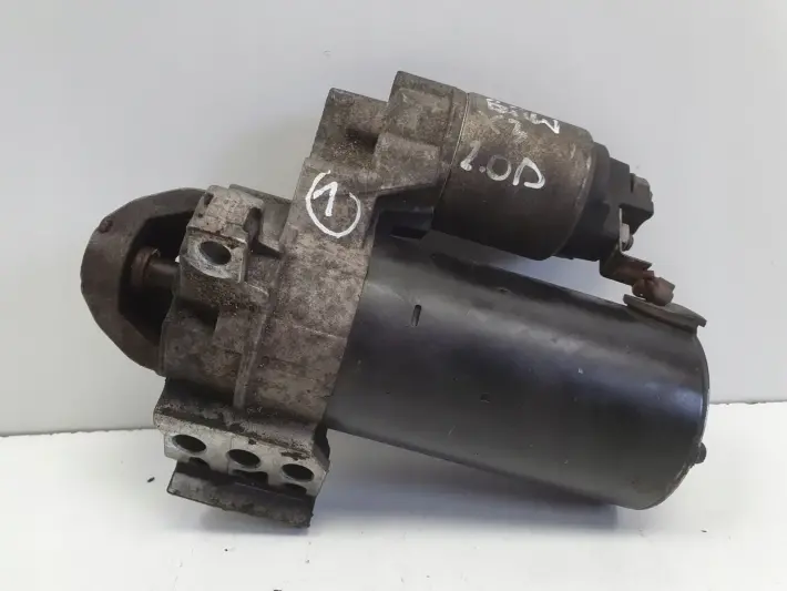 BMW X3 E83 2.0 D ROZRUSZNIK bosch 0001115069