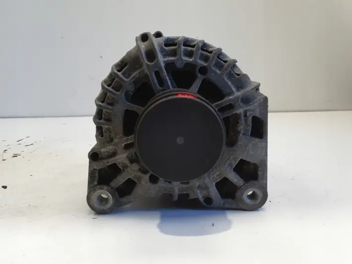Renault Kangoo II 1.5 DCI ALTERNATOR 231004554R valeo
