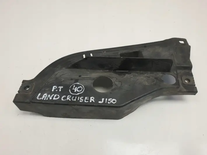 Toyota Land Cruiser 150 PRAWA OSŁONA ZDERZAKA Tył