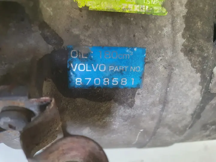 Volvo S60 V70 II 2.4 B SPRĘŻARKA KLIMATYZACJI 8684287