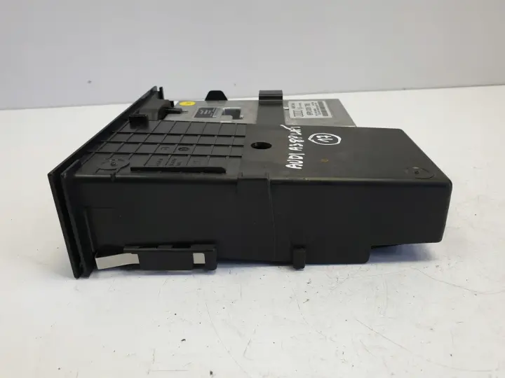 Audi A3 8P II lift MODUŁ INTERFACE 8P0035785 mmi