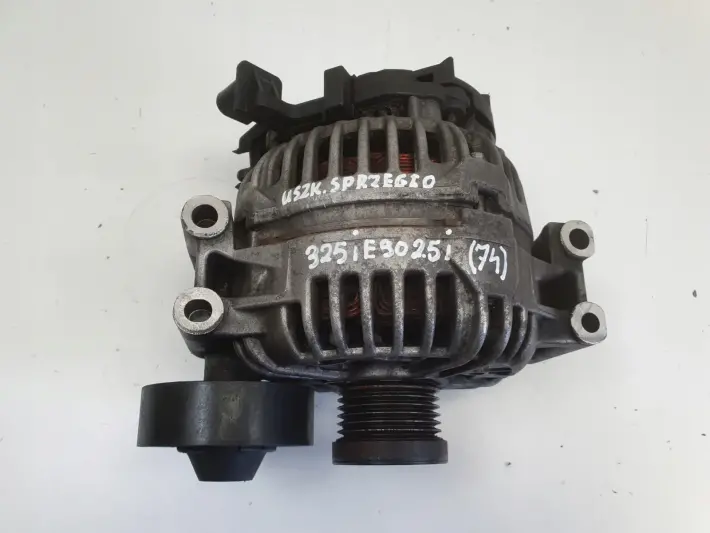 BMW E90 2.5 i ALTERNATOR 0124525083 155A bosch