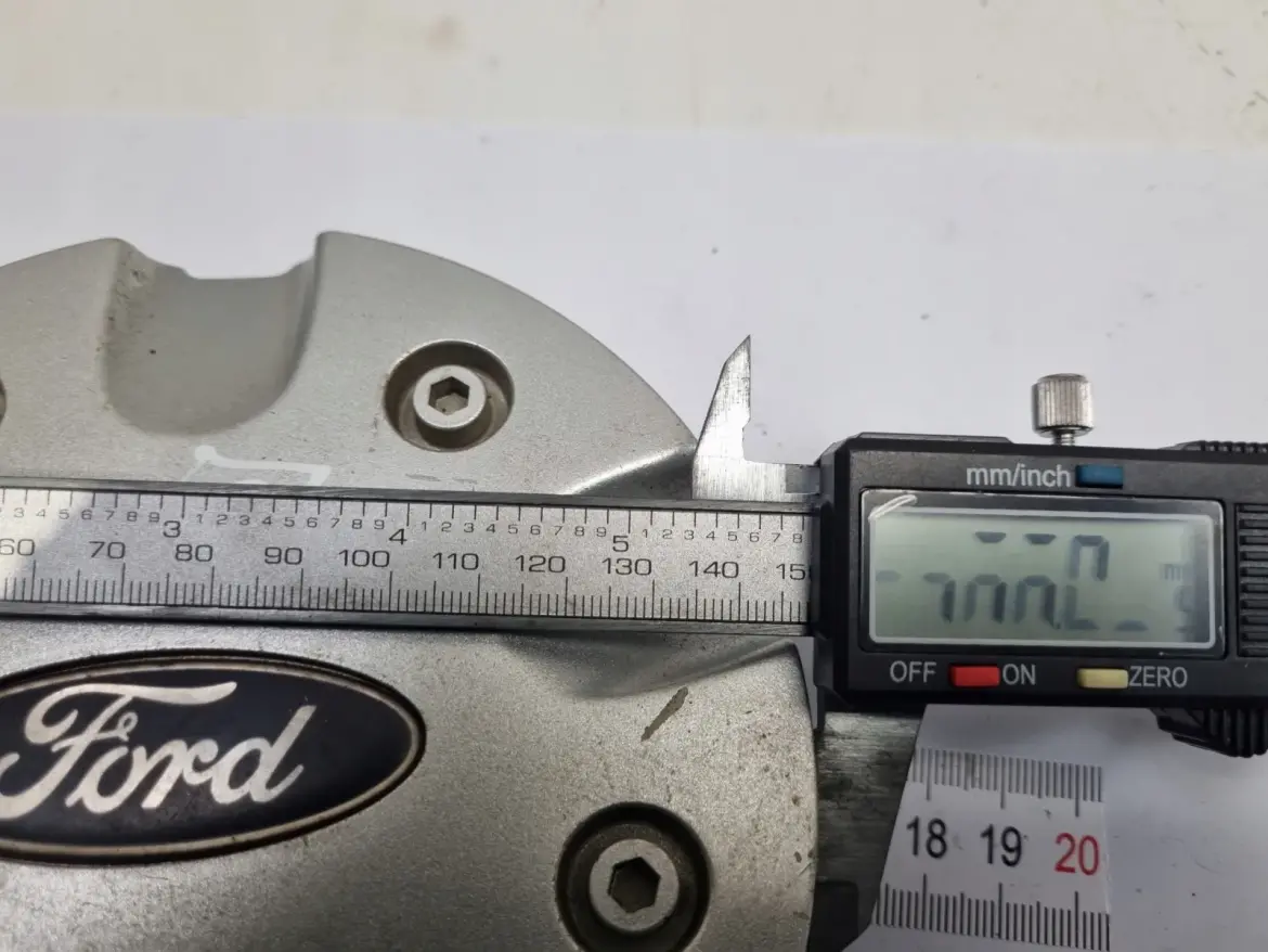 Ford DEKIELEK FELGI Kapsel kołpak 98AB-1130-CB 148mm