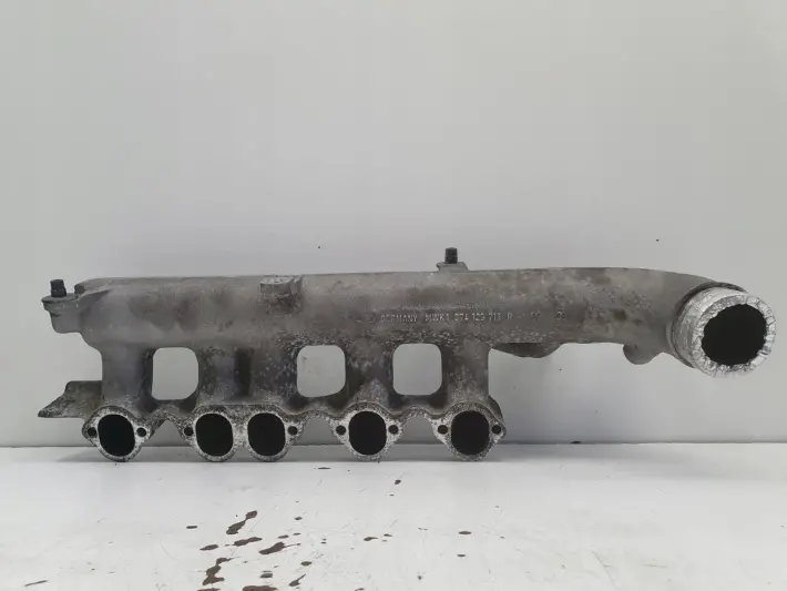 Volvo S80 V70 II 2.5 TDI KOLEKTOR SSĄCY 074129713R