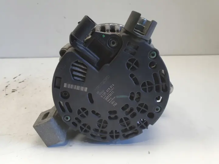 Volvo C30 2.4 D5 06-12r ALTERNATOR 0121615014