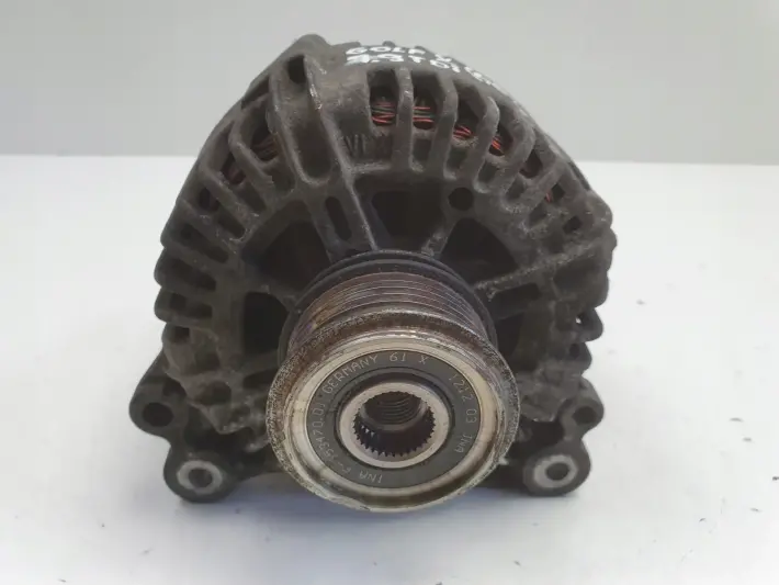 VW Golf V 1.9 TDI ALTERNATOR valeo 06F903023C 140A