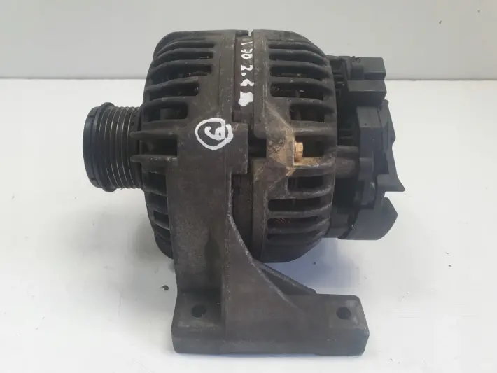 Volvo V70 2.4 B ALTERNATOR Bosch 9459077 0124515019