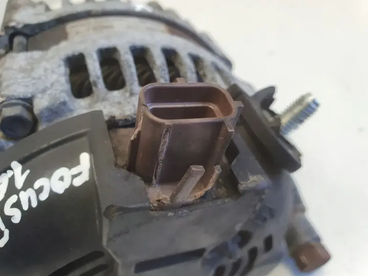 Ford Focus MK2 II 1.6 TDCI ALTERNATOR denso 104210-2710