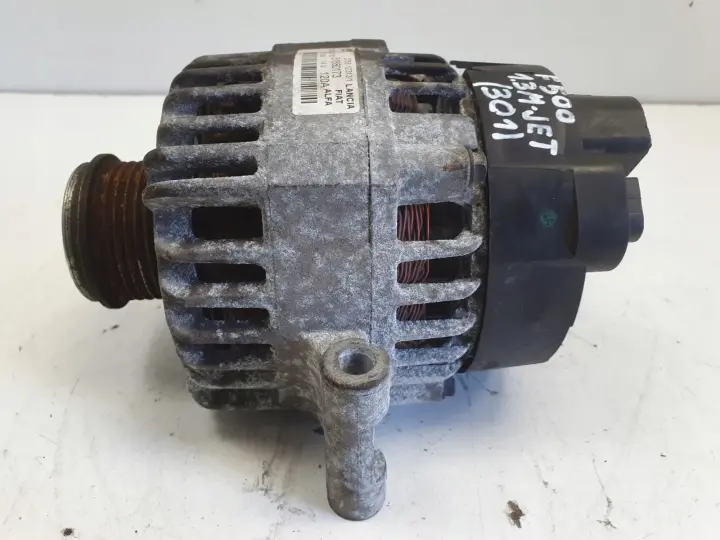 Fiat 500 1.3 MultiJet M-JET ALTERNATOR denso 51880173 120A