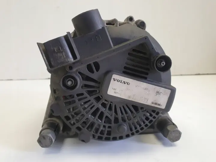 Volvo S40 II V50 C30 1.6 D ALTERNATOR 30659389