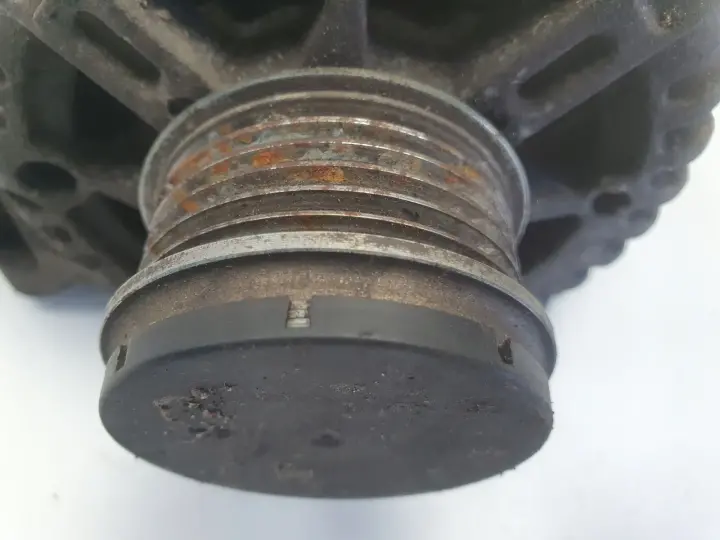 Fiat Doblo II 1.3 M-JET ALTERNATOR 51944878 120A valeo