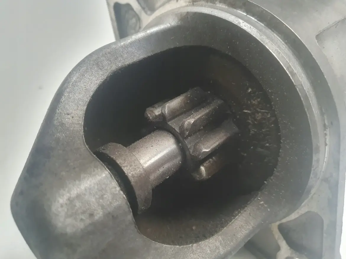 Opel Astra III H 1.8 16V ROZRUSZNIK 55556092