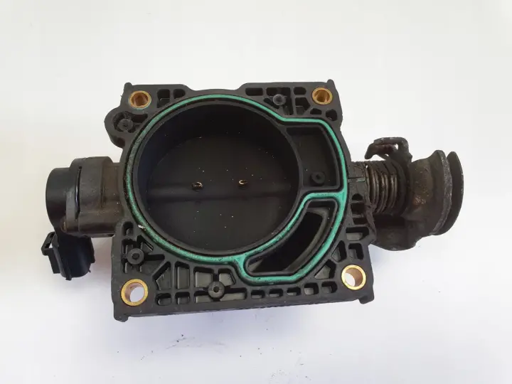 Mazda 6 5 I 2.0 16V BENZYNA PRZEPUSTNICA VP2ALU-DC