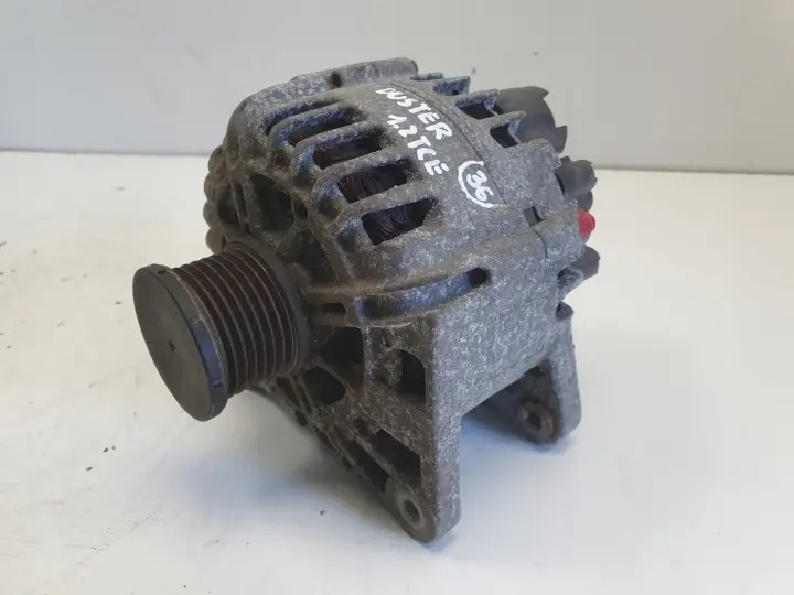 Dacia Duster I 1.2 TCe ALTERNATOR 231000091R valeo