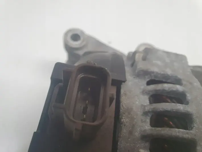 Volvo S40 II V50 1.8 16V ALTERNATOR 3M5T-10300-NC