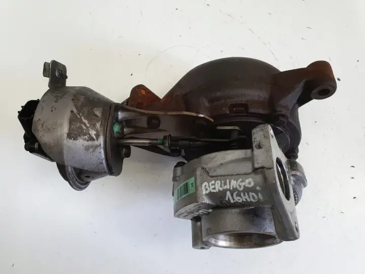 Citroen C4 2.0 HDI TURBOSPRĘŻARKA turbo 9662301280