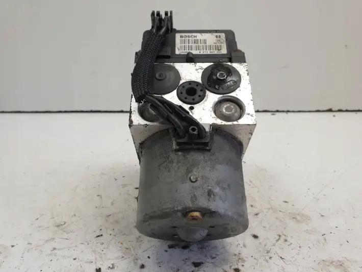 Volvo S40 V40 1.9 D POMPA ABS hamulcowa 30857585