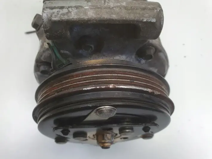 Volvo XC60 2.4 D5 SPRĘŻARKA KLIMATYZACJI pompa P31315453