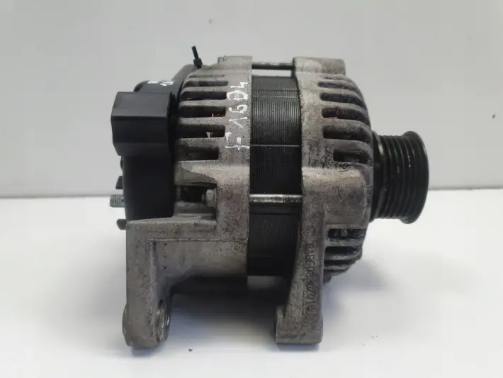 Opel Astra IV J 1.6 16V ALTERNATOR