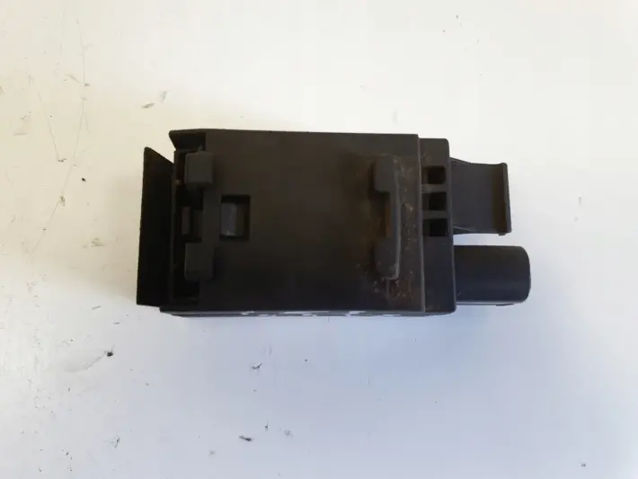 Range Rover III L322 4.4 V8 CZUJNIK POWIETRZA auc 8391470