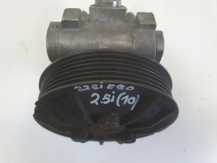 BMW E90 2.5 i POMPA WSPOMAGANIA