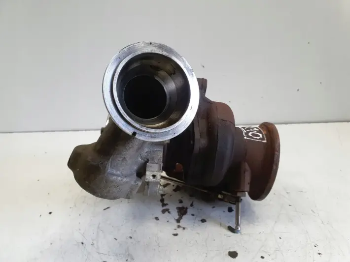 Volvo V60 II 2.0 D4 TURBOSPRĘŻARKA turbo 32240493 31491217