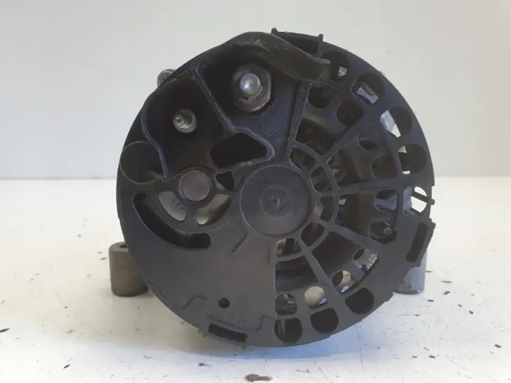 Fiat Idea 1.4 16V ALTERNATOR Denso 102211-8471