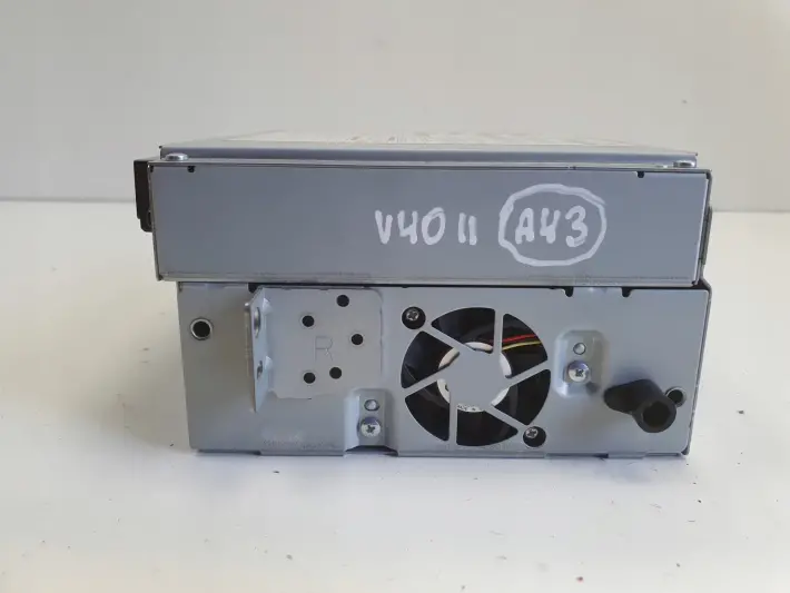 Volvo VOLVO V60 I S60 II V40 II CZYTNIK NAWIGACJI Radio 31396096 31396096AA