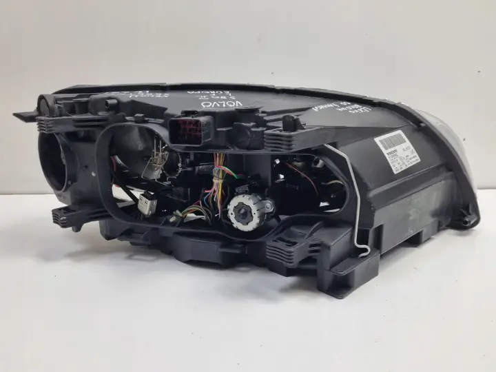 Volvo S80 II V70 III PRZEDNIA LAMPA LEWA LEWY PRZÓD XENON SKRĘTNY 31353532