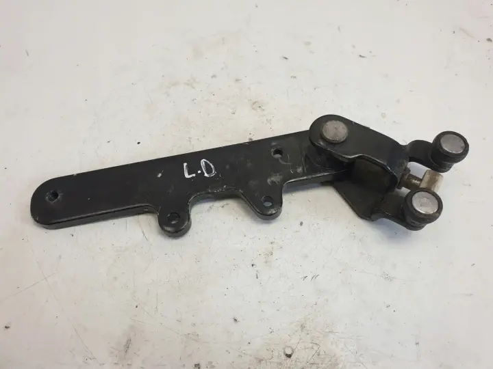 Fiat Doblo II lift ROLKA DRZWI PRZESUWNYCH dolna