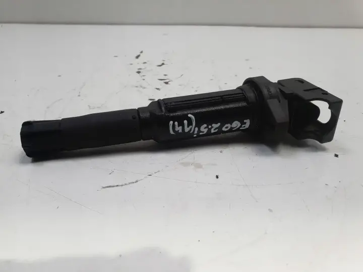 BMW E60 E61 2.5 i CEWKA ZAPŁONOWA 7551260