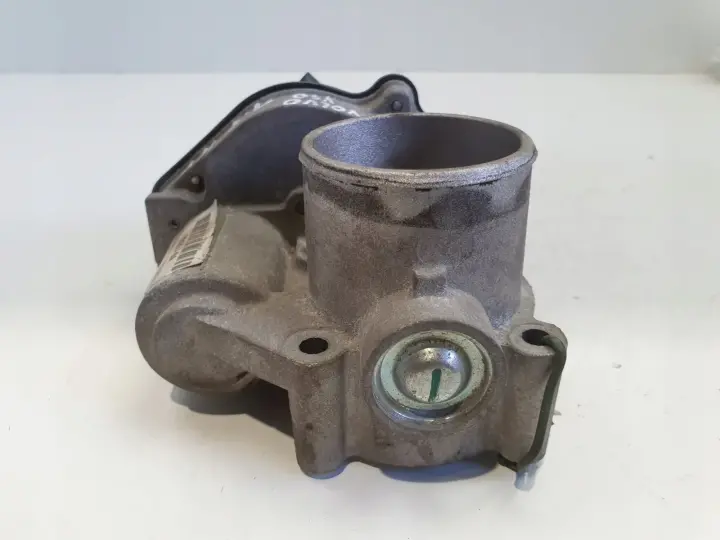 Volvo S40 II V50 1.6 16V PRZEPUSTNICA VR2S6U-9E927-FC 2S6U-GA