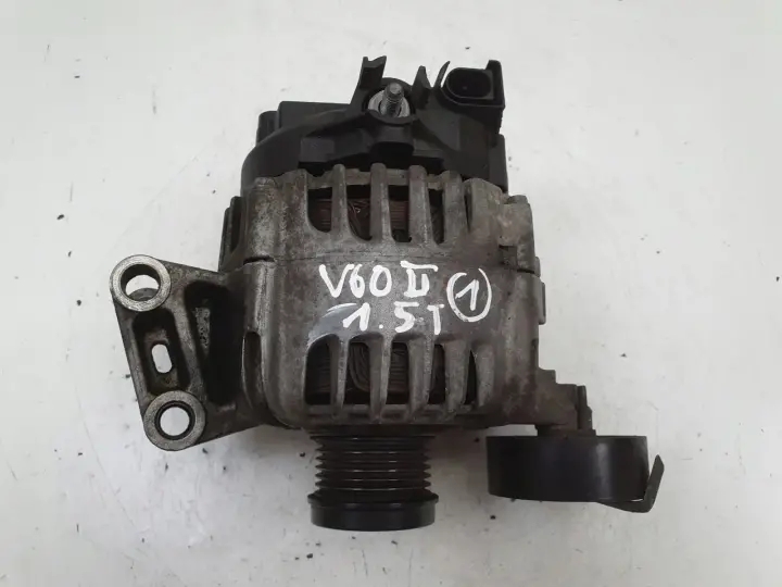 Volvo S60 II V60 1.6 T3 ALTERNATOR valeo 31285436 180A