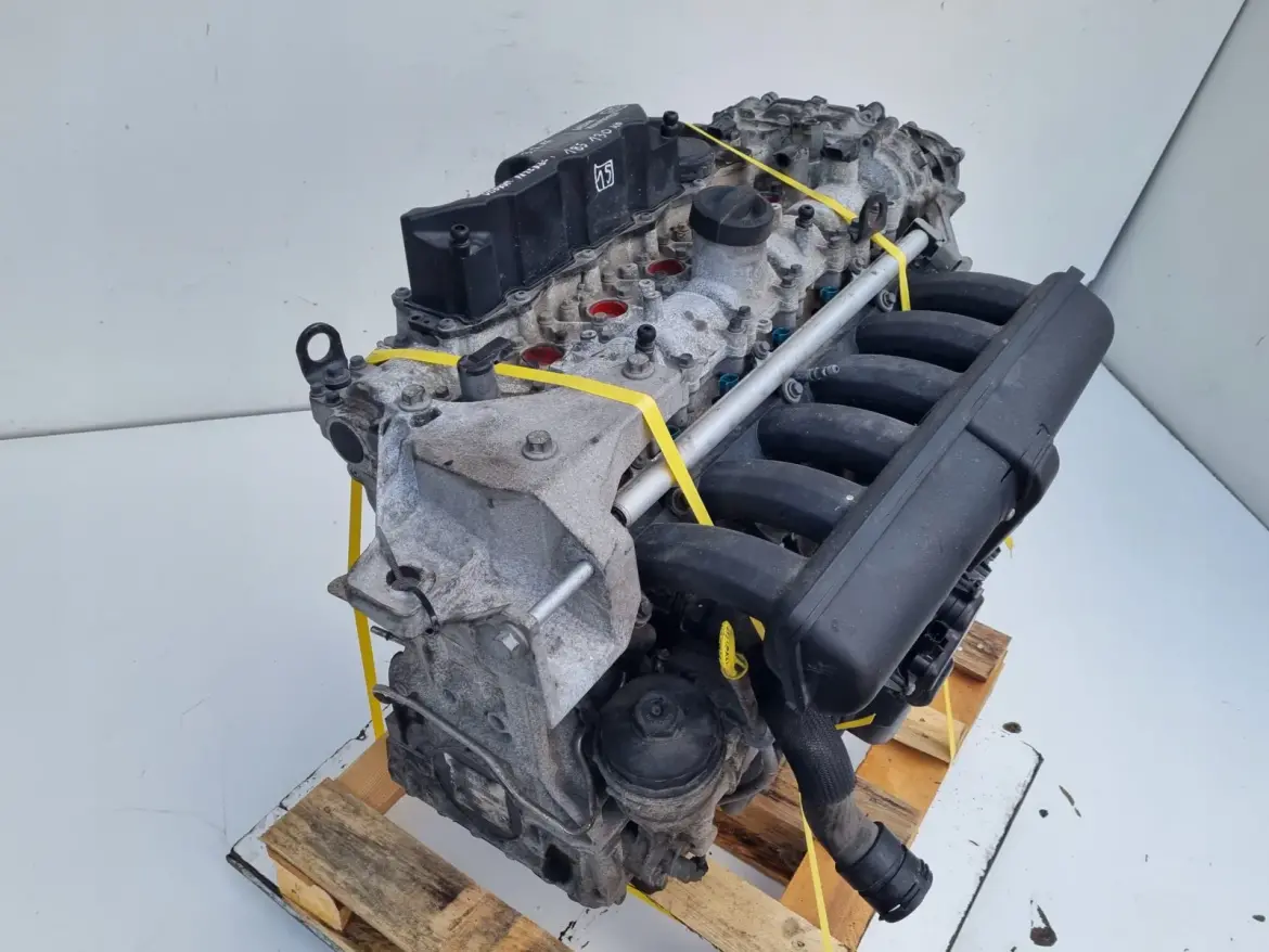 SILNIK Volvo V70 III 3.2 BENZYNA 238KM udokumentowane 185tyś B6324S