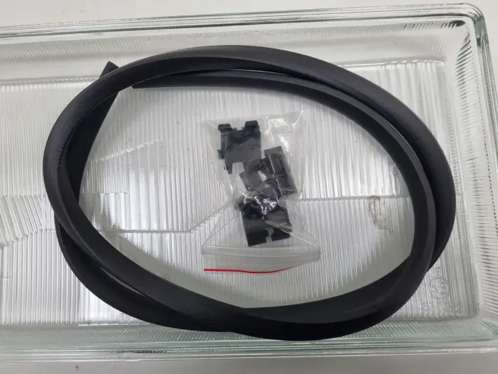 Volvo 740 83-88r KLOSZ PRZEDNIEJ LAMPY LEWY PRZÓD PRZEDNI nowy