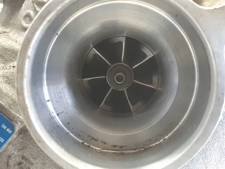 Volvo XC60 S60 V60 II 2.0 D4 TURBOSPRĘŻARKA turbo 31459962 31491217