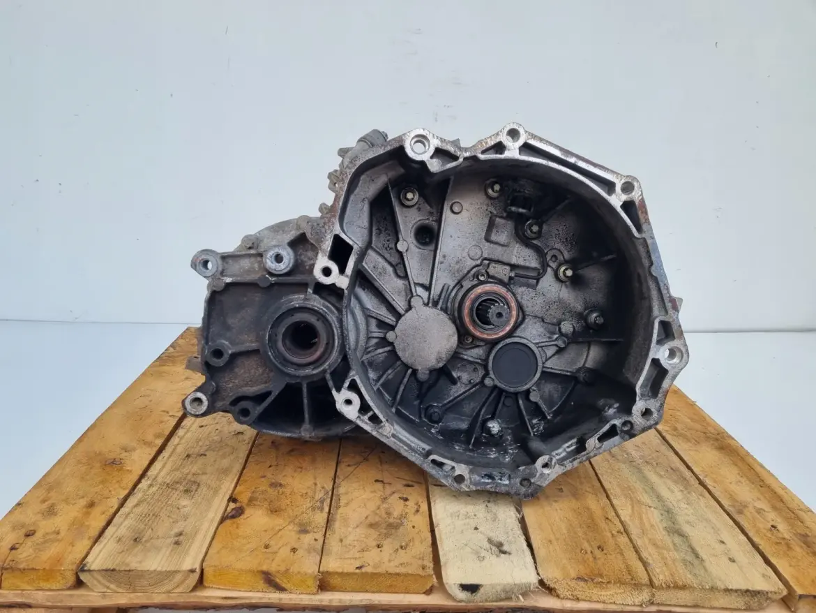 Opel Astra III H 1.7 CDTI SKRZYNIA BIEGÓW F23 manualna MANUAL