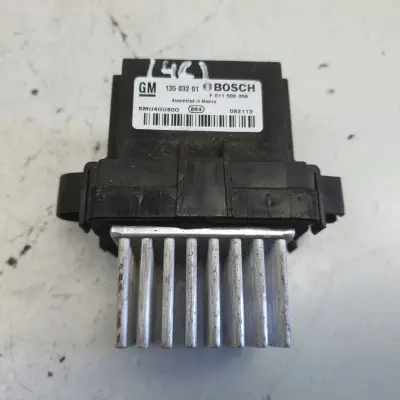 Opel Zafira B Meriva B Insignia REZYSTOR DMUCHAWY Nawiewu opornica 13503201