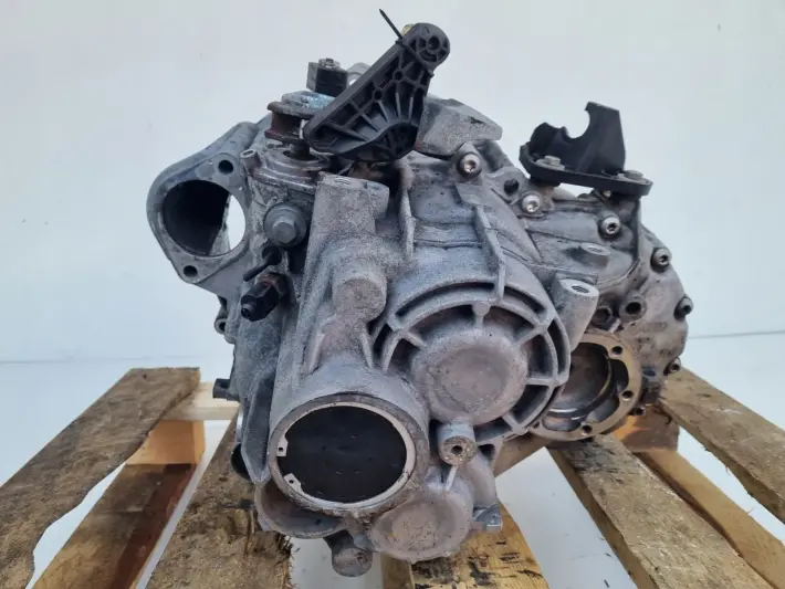 Seat Leon II 2.0 TDI MANUALNA SKRZYNIA BIEGÓW manual KNS