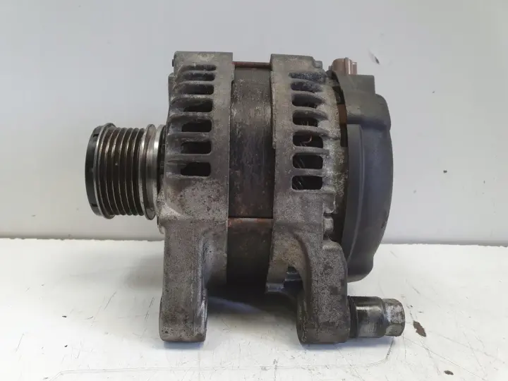 Ford Focus MK2 II 1.6 TDCI ALTERNATOR LRA02815